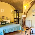Apartman Fattoria Palazzeta By Interhome *